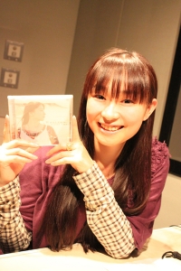 画像ギャラリー No.003のサムネイル画像 / 「白銀のカルと蒼空の女王」,今井麻美さんが「USEN」の番組に出演