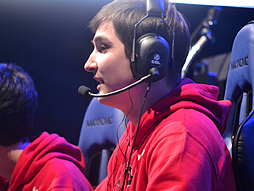 画像ギャラリー No.018のサムネイル画像 / 「World of Tanks」の世界大会「The Grand Finals 2015」。e-Sportsの新しいあり方さえ考えさせられた,意義深い戦いの模様をレポート