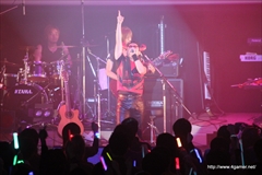 #004Υͥ/ֱͺ εספΡI miss Youפǯ̾ʤޤ25ʤϪ줿Falcom jdk BAND 2013 Super Live in NIHONBASHI MITSUI HALLפݡ