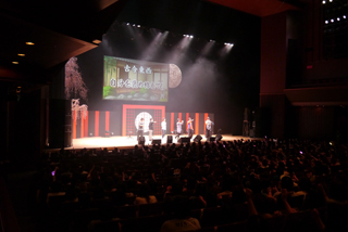 画像ギャラリー No.007のサムネイル画像 / 甘く囁き,壁ドンする傾城に酔いしれる「男遊郭 〜夏の宵の花吹雪〜」レポート