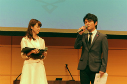 画像ギャラリー No.002のサムネイル画像 / 「モンスターハンター ストーリーズ」の最新情報が明かされたプレス発表会をレポート。CMキャラクターのDAIGOさんやナビルー役のM・A・Oさんも登壇