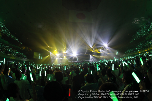 画像ギャラリー No.031のサムネイル画像 / 「初音ミク -Project DIVA- X」の試遊もできる「マジカルミライ 2015」が開催中。企画展とライブ初日の模様を合わせて紹介