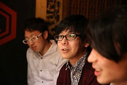 画像ギャラリー No.004のサムネイル画像 / 「SINoALICE(シノアリス)」特別座談会の模様を掲載。「スマホのゲームは2Dのほうが少なくとも自分の好みに合ってるんです(ヨコオ氏)」「ポケラボ史上最高傑作に間違いなくなってます!(開発スタッフ)」