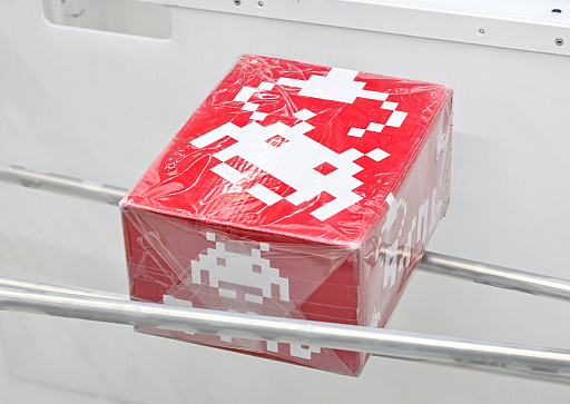 画像ギャラリー No.049のサムネイル画像 / リアルを走り,デジタルに手を振る「オンクレの中の人たち」。タイトーオンラインクレーンの基地に潜入し,中の人のお仕事に密着!