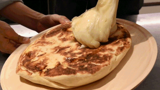 画像ギャラリー No.012のサムネイル画像 / モンハンワイルズのチーズナン作ってみた。