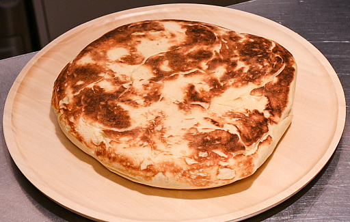 画像ギャラリー No.039のサムネイル画像 / モンハンワイルズのチーズナン作ってみた。