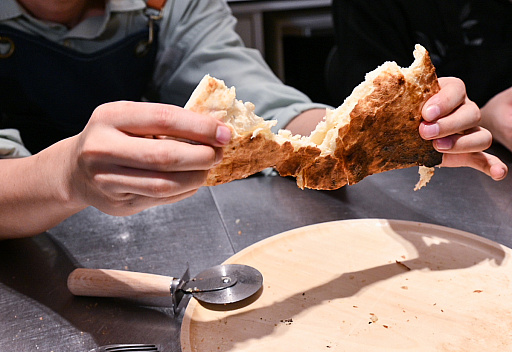 画像ギャラリー No.054のサムネイル画像 / モンハンワイルズのチーズナン作ってみた。