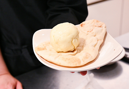 画像ギャラリー No.058のサムネイル画像 / モンハンワイルズのチーズナン作ってみた。