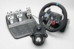 Logicool G「G29」＋「Driving Force Shifter」レビュー。新型のステアリングコントローラはPS4時代の定番となるか