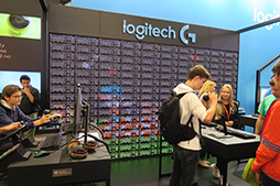 画像ギャラリー No.017のサムネイル画像 / 新型センサー「HERO」搭載のワイヤレスマウス「G603」と,メカニカルワイヤレスキーボード「G613」,Logitech Gの新製品にドイツで触ってみた