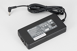 画像ギャラリー No.033のサムネイル画像 / 【PR】GALLERIAのノートPC「XL7C-R36」は,RTX 3060&144Hz液晶の高スペックで税込17万円を切るお買い得なゲームPCだ