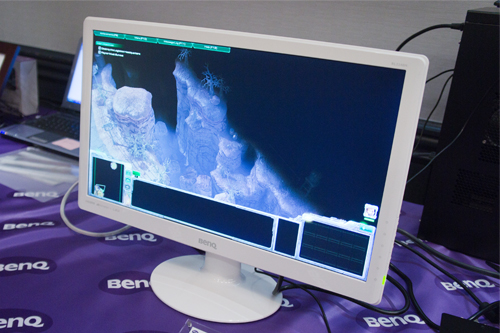 画像ギャラリー No.012のサムネイル画像 / BenQ,「RTS向け」ディスプレイ2モデルを発表。「FPS向け」とされる「XL2420T」の実機も披露
