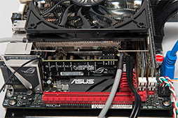 画像ギャラリー No.045のサムネイル画像 / 【PR】PCゲーマーのための「超小型ゲームPC」自作講座。カード長170mmのASUS製GTX 760カードなら,PCはここまで小さくできる