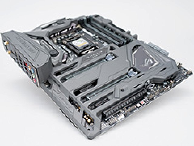 ROG MAXIMUS IX FORMULA」を細かく見てみる。Z270搭載のゲーマー向け