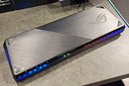 画像ギャラリー No.019のサムネイル画像 / エイム練習サービスと共同開発したASUSのeスポーツ特化型マウス「ROG Harpe Ace」とマウスパッド「ROG Hone Ace」が3月10日発売