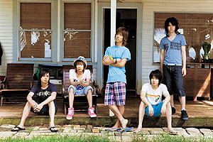 画像集#001のサムネイル/人気お笑いコンビ髭男爵が「流星のロックマン3」PR貴族に就任