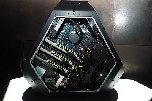 画像ギャラリー No.031のサムネイル画像 / 「ALIENWARE Graphics Amplifier」はPCIe 2.0 x4接続で,“描き戻し”も可能――ニューヨークで担当者に新製品のポイントを聞いてきた