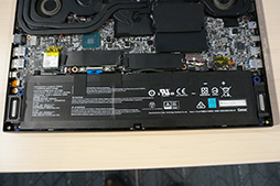 画像ギャラリー No.008のサムネイル画像 / MSI,300Hz駆動パネル搭載ゲーマー向けノートPC「GS66 Stealth」など新製品を披露