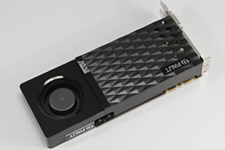 GeForce GTX 670」SLIテストレポート。GTX 680のSLIと比べ，価格対性能比は相当に高い