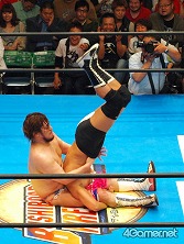 画像ギャラリー No.019のサムネイル画像 / 長島☆自演乙☆雄一郎選手がプロレスデビュー戦で勝利! ブラック★ロックシューターが戦ったり,ミルキィホームズが歌ったり泣いたり……と事件続発の「ブシロードレスリング」レポート