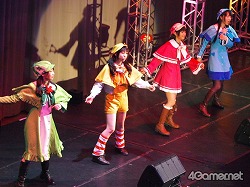 画像ギャラリー No.054のサムネイル画像 / 長島☆自演乙☆雄一郎選手がプロレスデビュー戦で勝利! ブラック★ロックシューターが戦ったり,ミルキィホームズが歌ったり泣いたり……と事件続発の「ブシロードレスリング」レポート