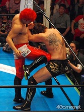 画像ギャラリー No.063のサムネイル画像 / 長島☆自演乙☆雄一郎選手がプロレスデビュー戦で勝利! ブラック★ロックシューターが戦ったり,ミルキィホームズが歌ったり泣いたり……と事件続発の「ブシロードレスリング」レポート