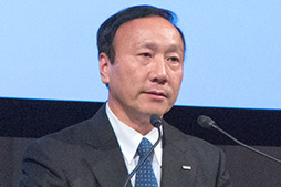 画像ギャラリー No.011のサムネイル画像 / 日本マイクロソフトとNTTドコモ,法人向けタブレットで協業。「Windows 8」と「Xi」で市場を開拓