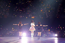 画像ギャラリー No.061のサムネイル画像 / 「アイドルマスター シンデレラガールズ」3周年記念ライブ,「THE IDOLM@STER CINDERELLA GIRLS 2ndLIVE PARTY M@GIC!!」をレポート。多彩な個性が競った魔法のパーティー