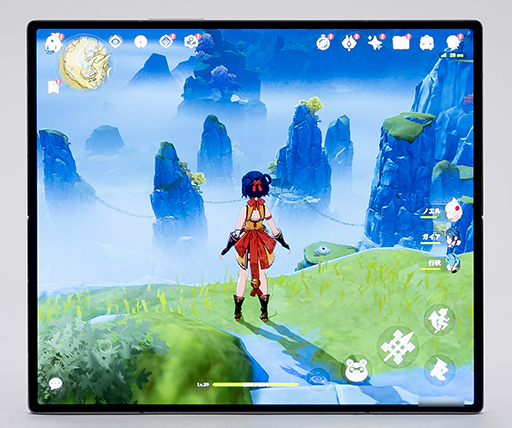 画像ギャラリー No.042のサムネイル画像 / 「Galaxy Z Fold6」でゲームの見え方が変わる。今が折りたたみ式スマートフォンを試す絶好のタイミングだ【PR】