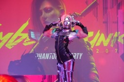 画像ギャラリー No.014のサムネイル画像 / 「サイバーパンク2077」のオフラインイベントでは,会場がナイトシティに&造形作家IKEUCHI氏にサイバーパンク観を聞いた