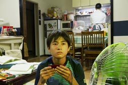 画像ギャラリー No.002のサムネイル画像 / 「ゲームセンターCX THE MOVIE 1986 マイティボンジャック」の最新トレイラーが公開に