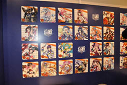 画像ギャラリー No.028のサムネイル画像 / 「白猫プロジェクト」でおなじみの茶熊学園/フォースタープロジェクトを題材にしたカフェ&バーが原宿に期間限定オープン。内覧会の模様をレポート