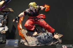 画像ギャラリー No.019のサムネイル画像 / プライム1スタジオギャラリーショップに,ゲームキャラクターのスタチューが勢ぞろい。細部までこだわり抜いて作られた造形は一見の価値あり