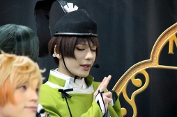 画像ギャラリー No.008のサムネイル画像 / 「ミュージカル『刀剣乱舞』〜真剣乱舞祭2018〜」レポート。紅白出場メンバーがほぼ全員そろった会見の模様と幕張メッセ昼公演の模様をお届け