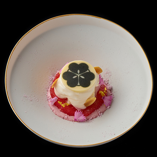 画像ギャラリー No.015のサムネイル画像 / 「刀剣乱舞ONLINE」,夏季特別展「時をかける名刀」コラボを記念し「ガーデンレストラン徳川園」で特別なコースを提供