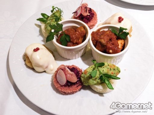 画像ギャラリー No.006のサムネイル画像 / 「夢王国と眠れる100人の王子様」×サンシャインシティプリンスホテル。プリンセス気分を満喫できるアフタヌーンティー試食会をレポート