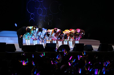 画像ギャラリー No.018のサムネイル画像 / 「アイドルマスター シンデレラガールズ」,「デレラジA」公録イベントをレポ。武内さんがイジり倒され,桜咲さんが恐怖を呼ぶ!?