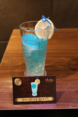 画像ギャラリー No.012のサムネイル画像 / 「LUIDA'S BAR」がレベル7に成長。12種類の新メニューがお披露目になった「レベルアップ直前発表会」の模様をレポート