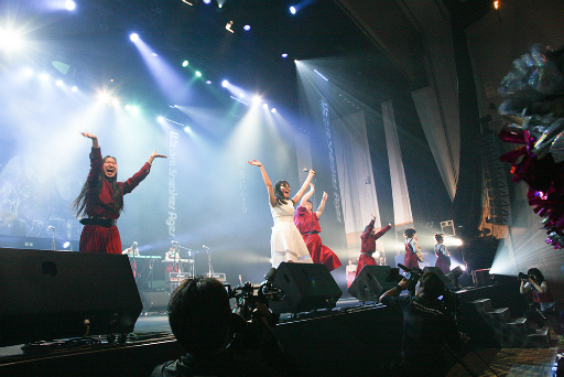 画像ギャラリー No.003のサムネイル画像 / 「BanG Dream!」と全国高校軽音楽部大会"we are SNEAKER AGES"とのコラボが決定