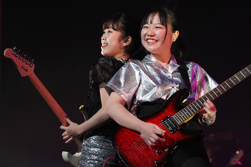 画像ギャラリー No.009のサムネイル画像 / 「BanG Dream!」と全国高校軽音楽部大会"we are SNEAKER AGES"とのコラボが決定