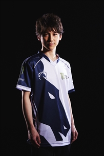 画像ギャラリー No.003のサムネイル画像 / 「ストリートファイターV AE」,賞金総額1000万円の大型大会「CAPCOM Pro Tour ジャパンプレミア」が9月22日・23日に開催決定