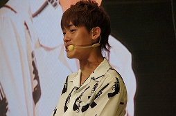 画像ギャラリー No.013のサムネイル画像 / 100名のゲーム実況者が優勝をかけて戦った「荒野行動-Knives Out-」公式オフラインイベント「荒野の光!スター誕生!」レポート