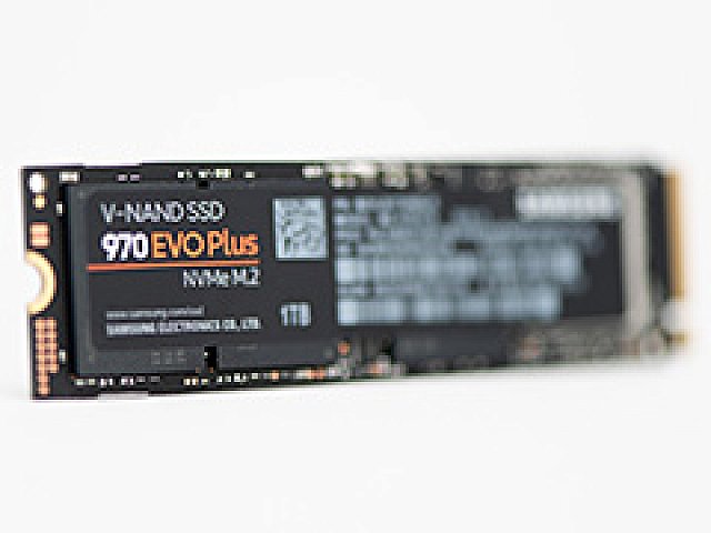 Samsung「SSD 970 EVO Plus」レビュー。書き込み性能を高めたミドル