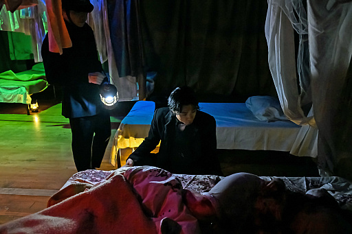 画像ギャラリー No.058のサムネイル画像 / イマーシブ・フォート東京の「Identity V 第五人格」アトラクションで脱出なるか!? リアルでロッカーにギュウ詰めの体験レポ