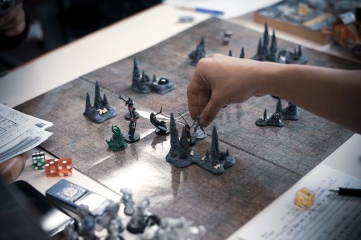 画像ギャラリー No.011のサムネイル画像 / 原作者・蝸牛くも氏のGMでお届けする「ゴブリンスレイヤーTRPG」先行リプレイ。マフィア梶田ら,歴戦の冒険者達がダンジョンに挑む