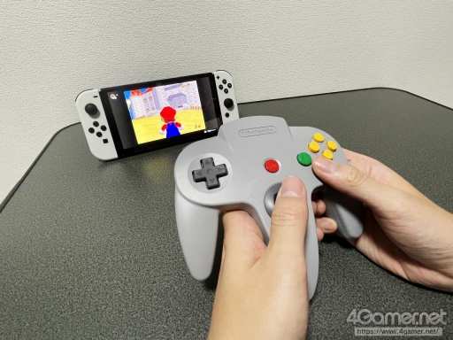 任天堂　スイッチ　64コントローラ　Nintendo Switch