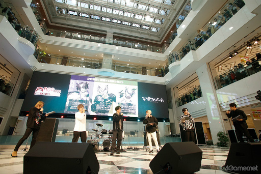 画像ギャラリー No.004のサムネイル画像 / アブナイ男たちがステージに集結! AGF2022イベント「マガツノート STAGE #4 feat.蛇-ウロボロス-」&「BLACKSTAR TALK STAGE #04」をレポート