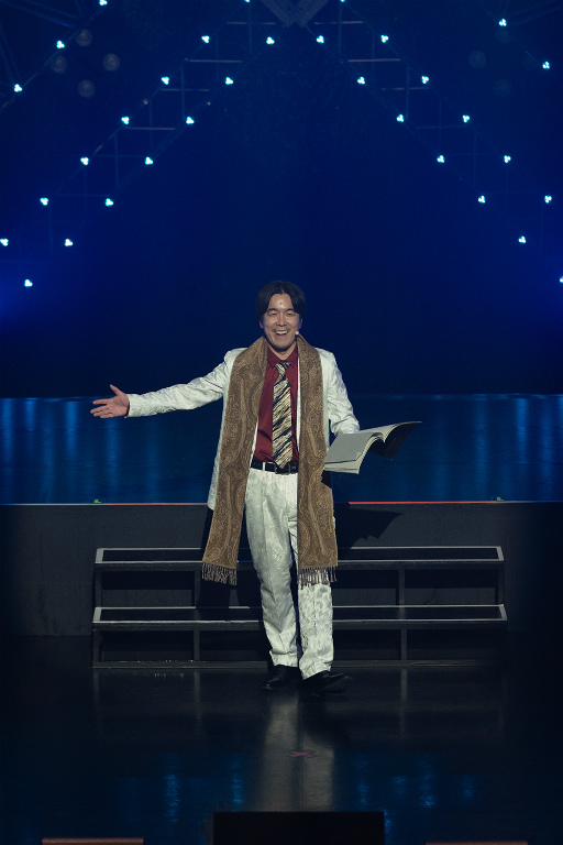 画像ギャラリー No.019のサムネイル画像 / 「ブラスタ」らしいまさかの展開も! 圧巻の歌とパフォーマンスで届ける「BLACK LIVE -Battle of Starless-」&アフタートークレポート