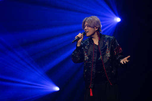 画像ギャラリー No.023のサムネイル画像 / 「ブラスタ」らしいまさかの展開も! 圧巻の歌とパフォーマンスで届ける「BLACK LIVE -Battle of Starless-」&アフタートークレポート