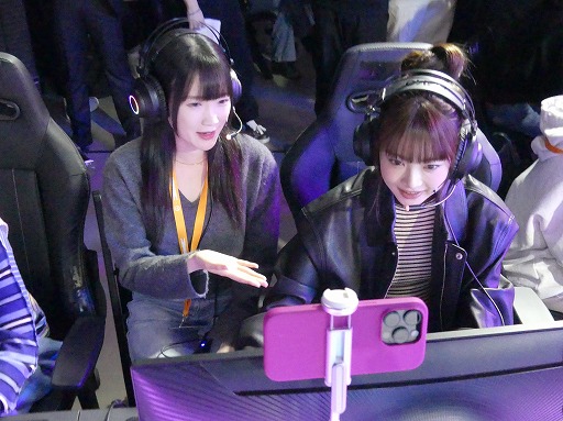 画像ギャラリー No.006のサムネイル画像 / 「オーバーウォッチ 2」×「LE SSERAFIM」コラボ第2弾,開幕。韓国・ソウルで開催されたコラボ記念イベントの様子をお届け